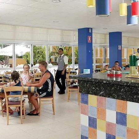 Lejlighedshotel Turisticos Terralta