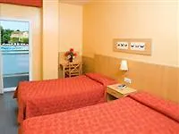 Lejlighedshotel Turisticos Terralta 3*