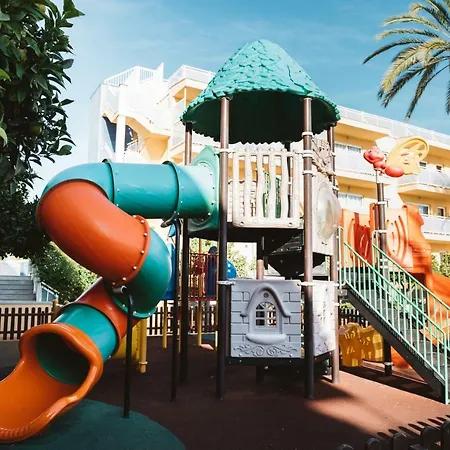 Turisticos Terralta Lägenhetshotell Benidorm