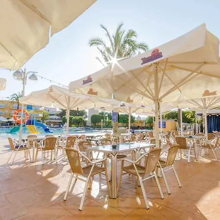 Turisticos Terralta Lägenhetshotell 3*