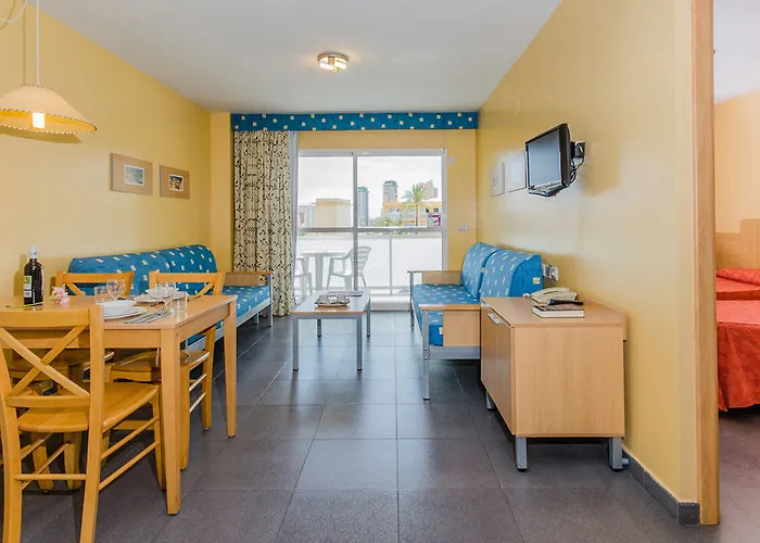 Turisticos Terralta Apartahotel 3*