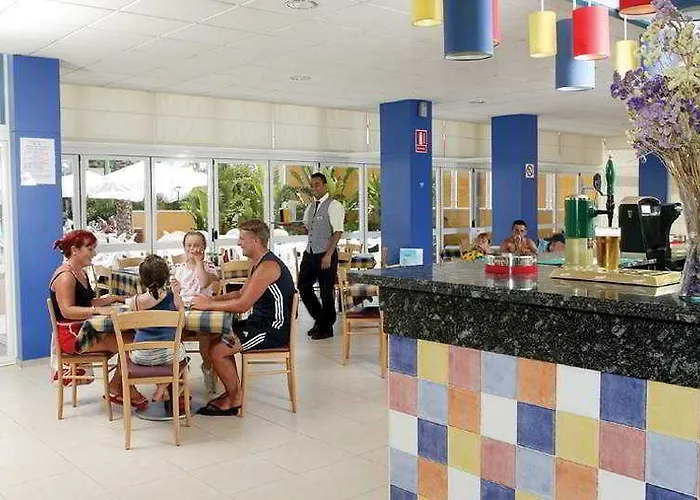 Apartahotel Turisticos Terralta