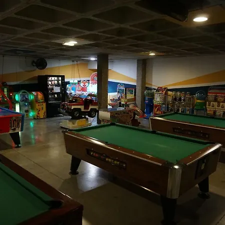 特拉尔达旅行者公寓式酒店 3*